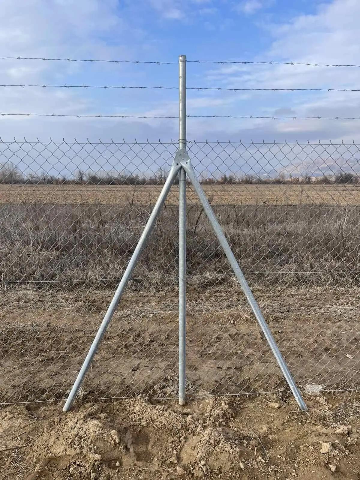 Galvanized corner brace and reinforcement